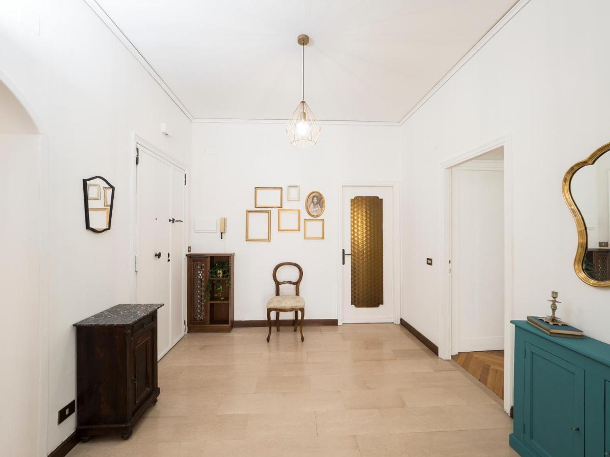 Blessy Apartment Vaticano Rome Bagian luar foto